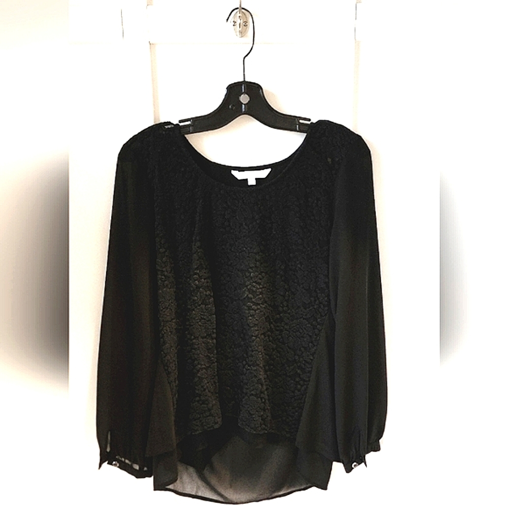Women's Medium Black Lace Dressy Top
